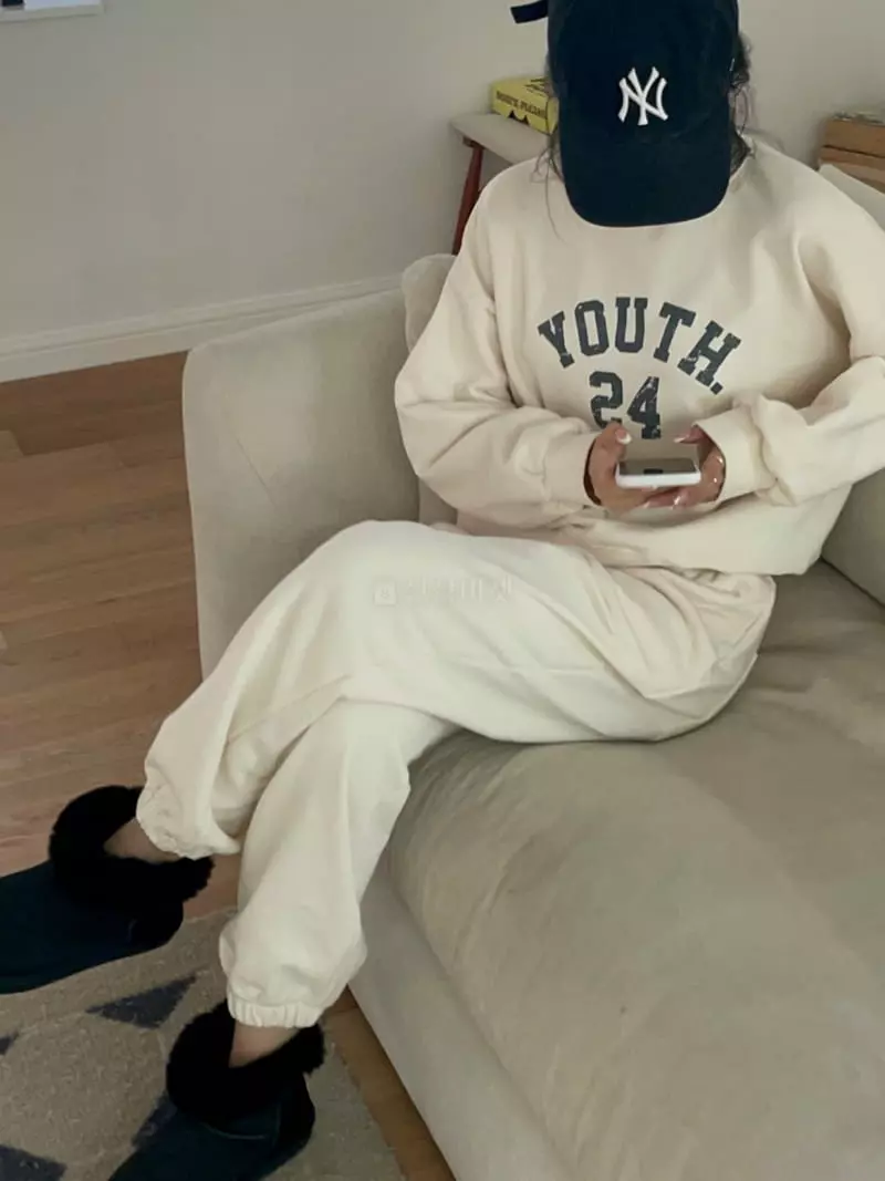 As Thought - Korean Women Fashion - #womensfashion - Us Paint Sweatshirt - 4