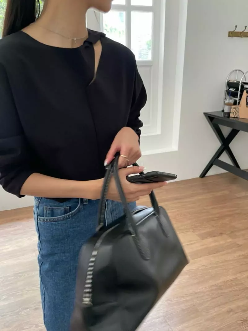 As Thought - Korean Women Fashion - #pursuepretty - Turnning Blouse - 4