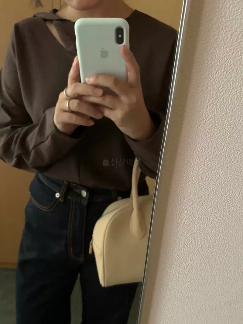 As Thought - Korean Women Fashion - #restrostyle - Turnning Tee - 4