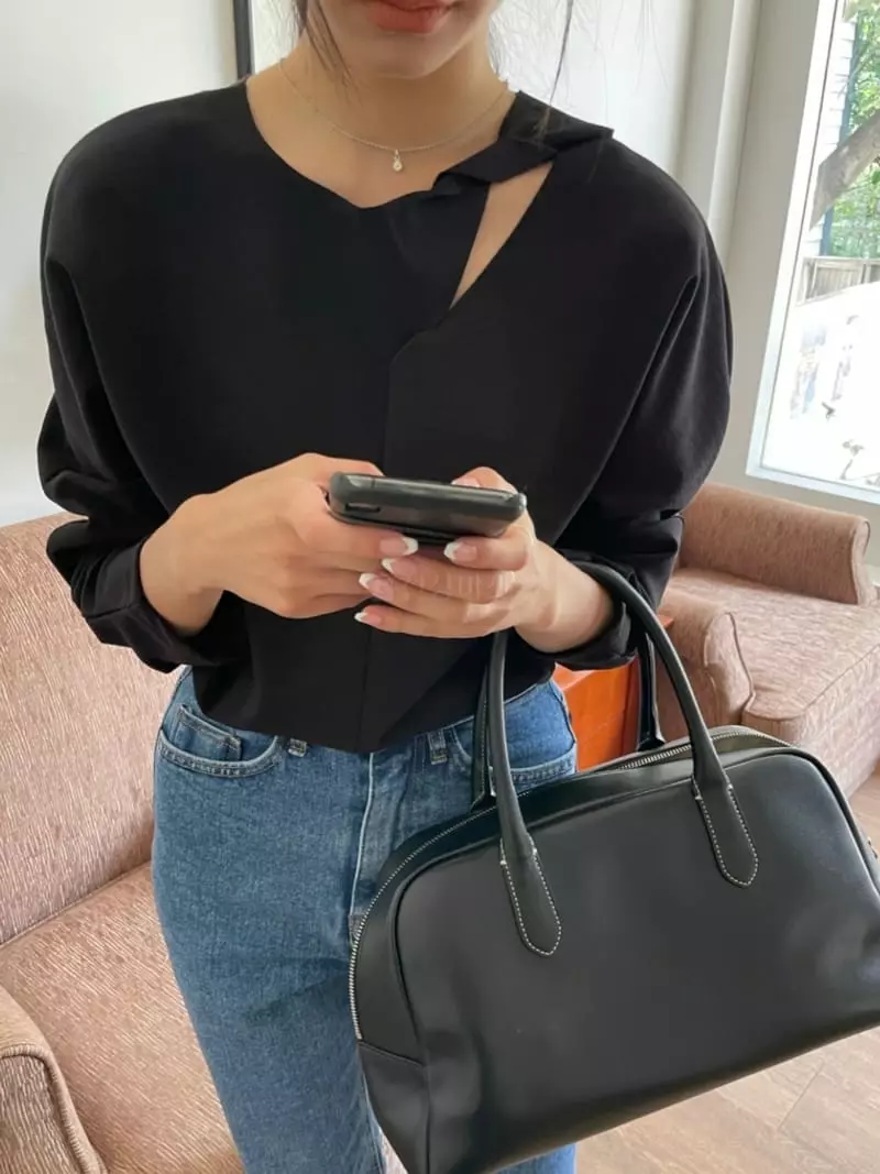 As Thought - Korean Women Fashion - #shopsmall - Turnning Blouse - 6