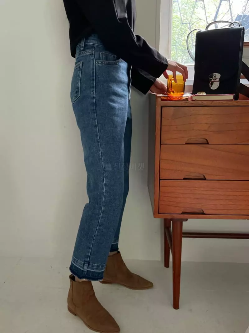 As Thought - Korean Women Fashion - #thelittlethings - Comes Jeans - 2