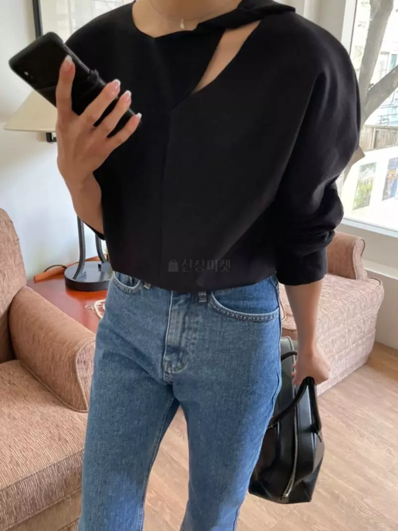 As Thought - Korean Women Fashion - #womensfashion - Turnning Tee - 9