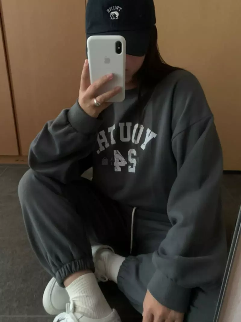 As Thought - Korean Women Fashion - #womensfashion - Us Paint Sweatshirt - 5