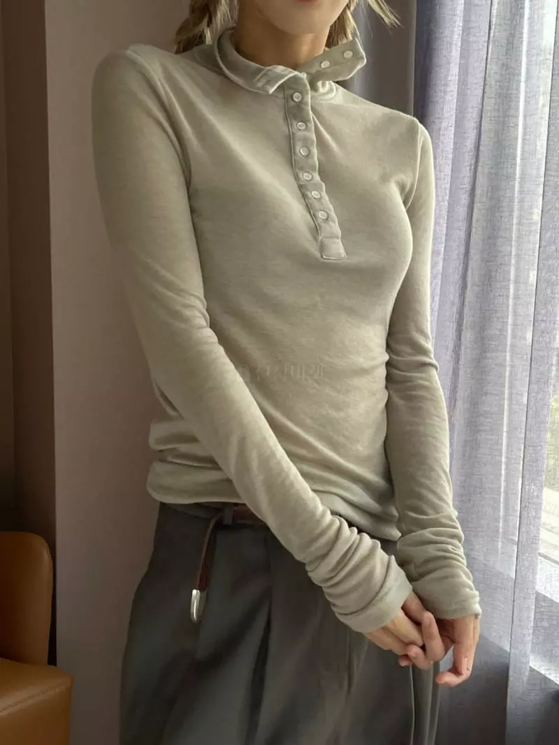 Atmosphere - Korean Women Fashion - #momslook - Open Turtleneck Tee - 5