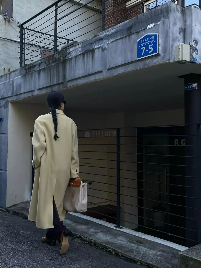 Atmosphere - Korean Women Fashion - #thatsdarling - Raglan Coat - 4