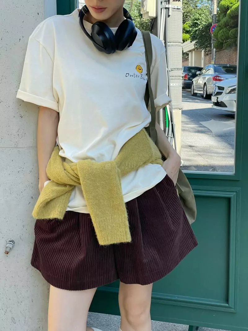 Atmosphere - Korean Women Fashion - #thelittlethings - Smiel Short Sleeves Tee