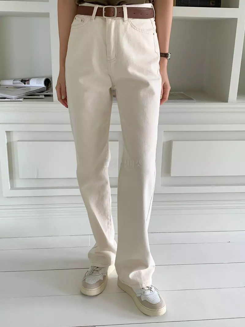 Atthismoment - Korean Women Fashion - #momslook - Cream Jeans - 3