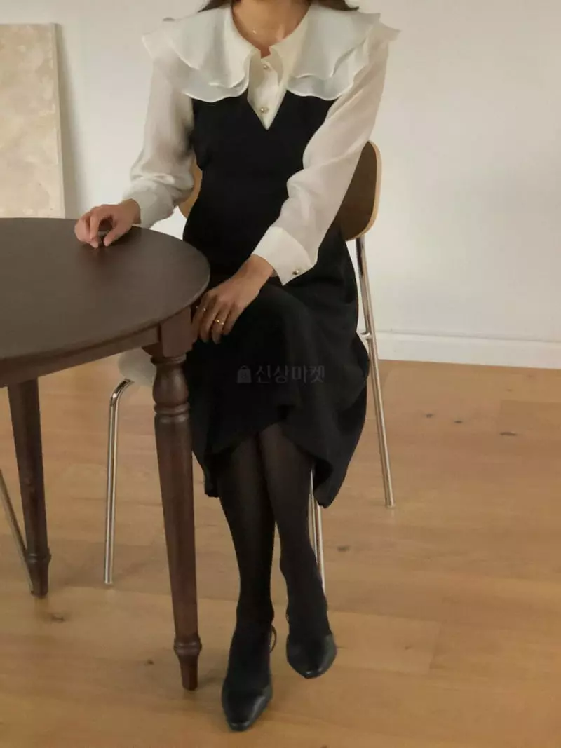 Atthismoment - Korean Women Fashion - #momslook - Two Collar Blouse - 5