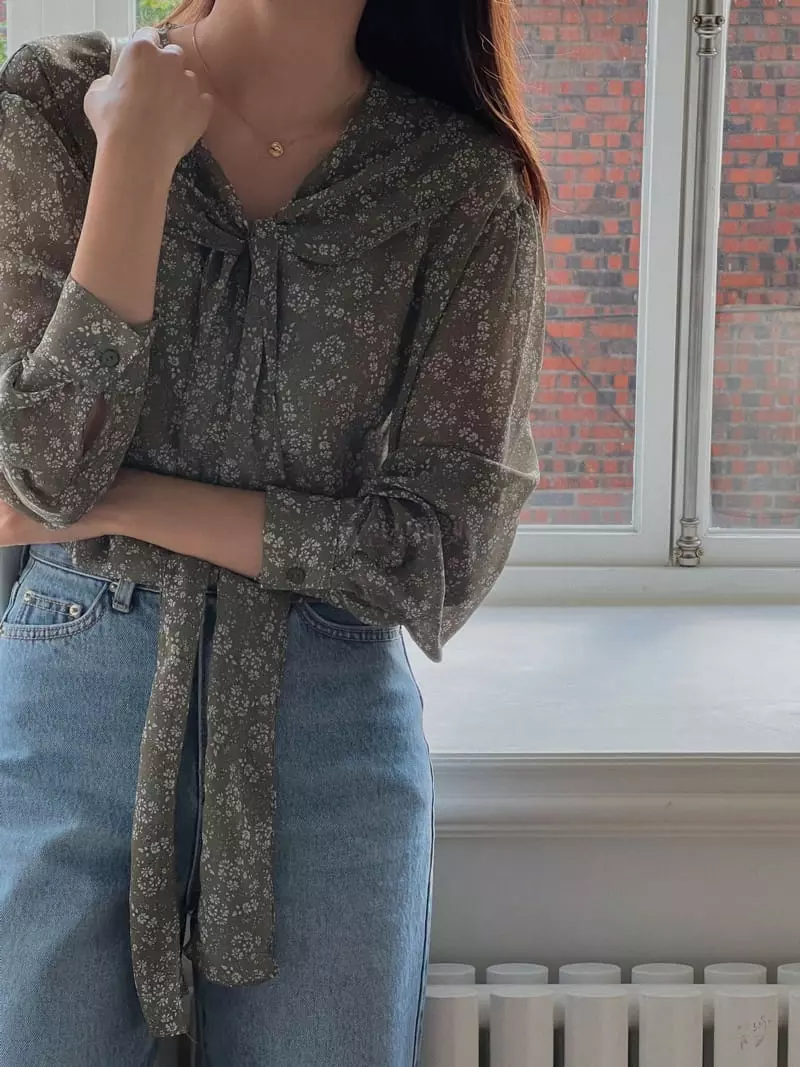Atthismoment - Korean Women Fashion - #romanticstyle - Loving Blouse - 11