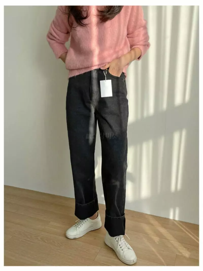 Atthismoment - Korean Women Fashion - #vintagekidsstyle - Fleece Black Jeans - 3