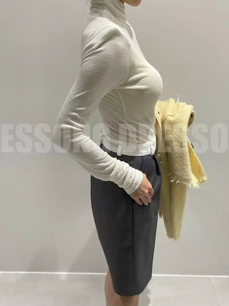 Auver_Fit - Korean Women Fashion - #momslook - Pad Turtleneck Tee - 7