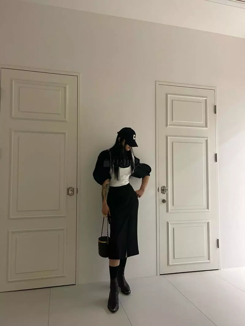 Auver_Fit - Korean Women Fashion - #momslook - Tulip Whole Shirt - 6