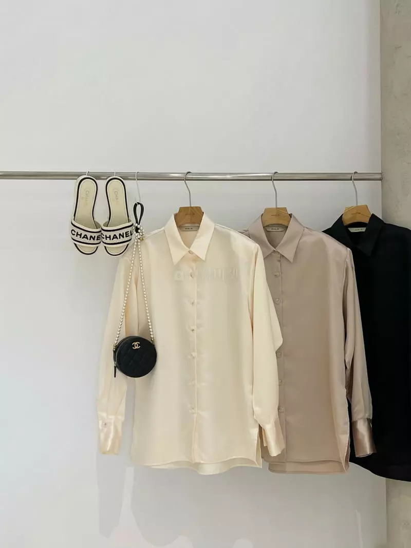 Auver_Fit - Korean Women Fashion - #pursuepretty - Shatin Over Pad Shirt - 6
