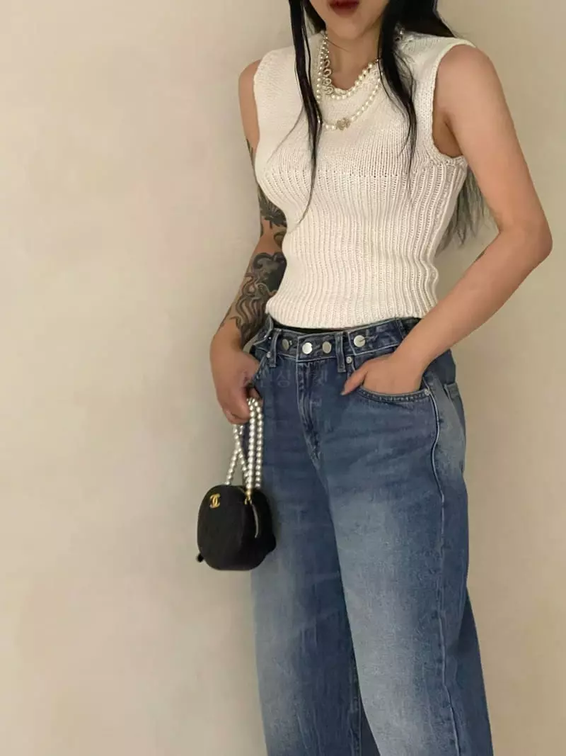 Auver_Fit - Korean Women Fashion - #pursuepretty - Bera Vest Knit Tee - 2