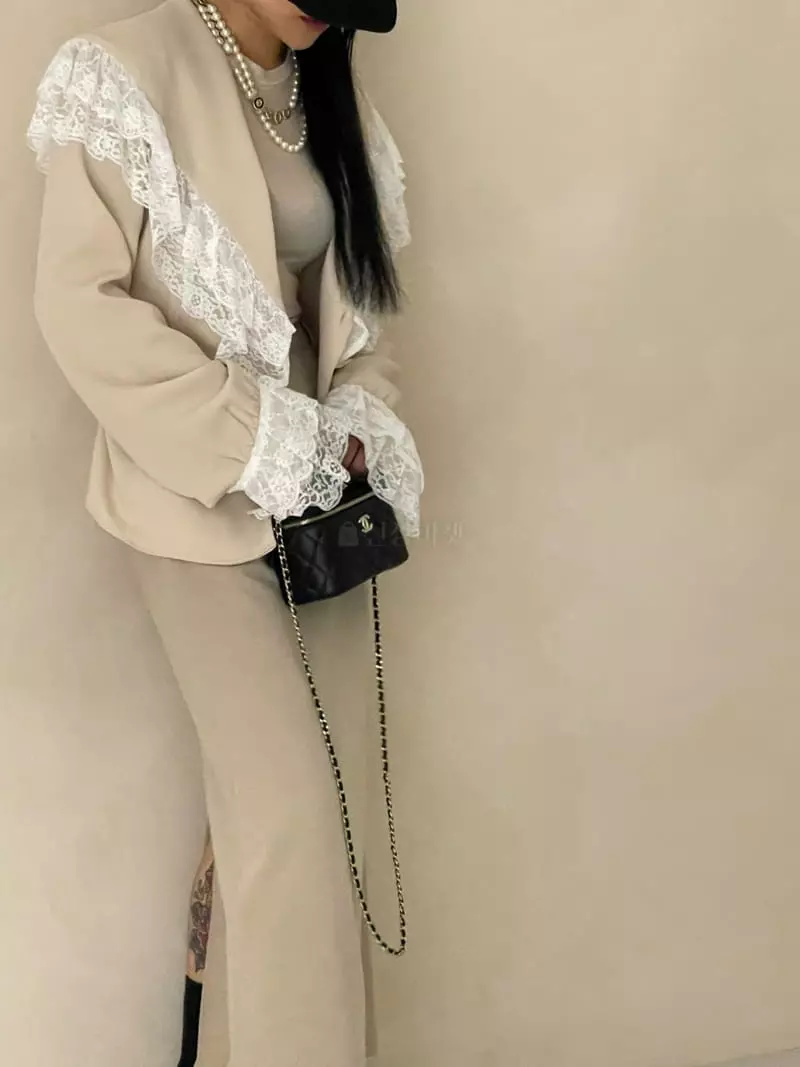 Auver_Fit - Korean Women Fashion - #romanticstyle - Sailor Lace Blouse - 9