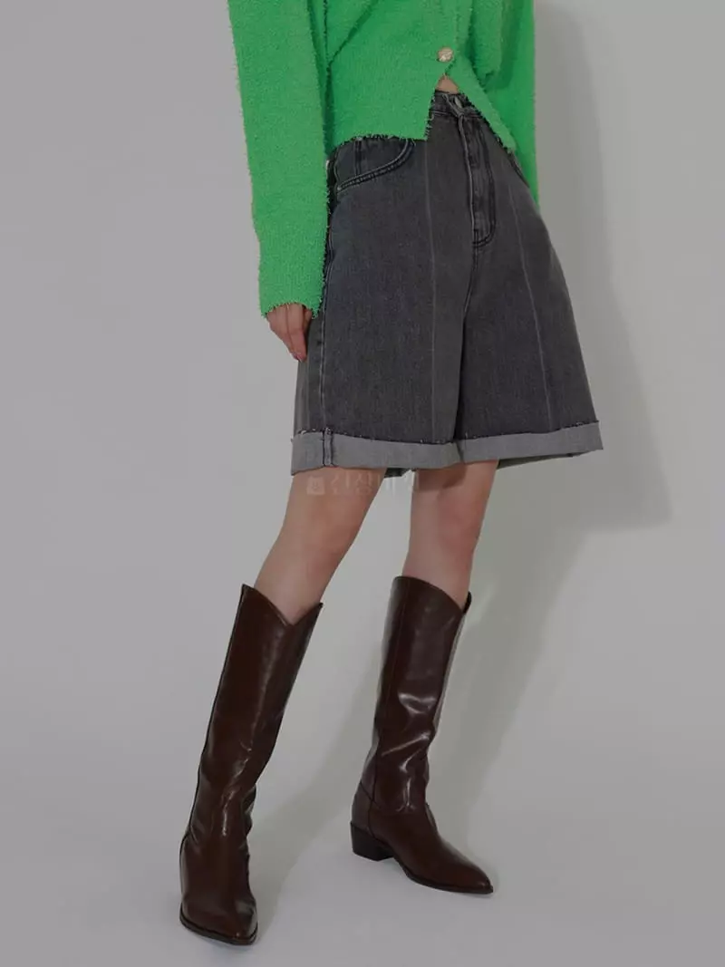 Auver_Fit - Korean Women Fashion - #momslook - Legic Denim Shorts - 4