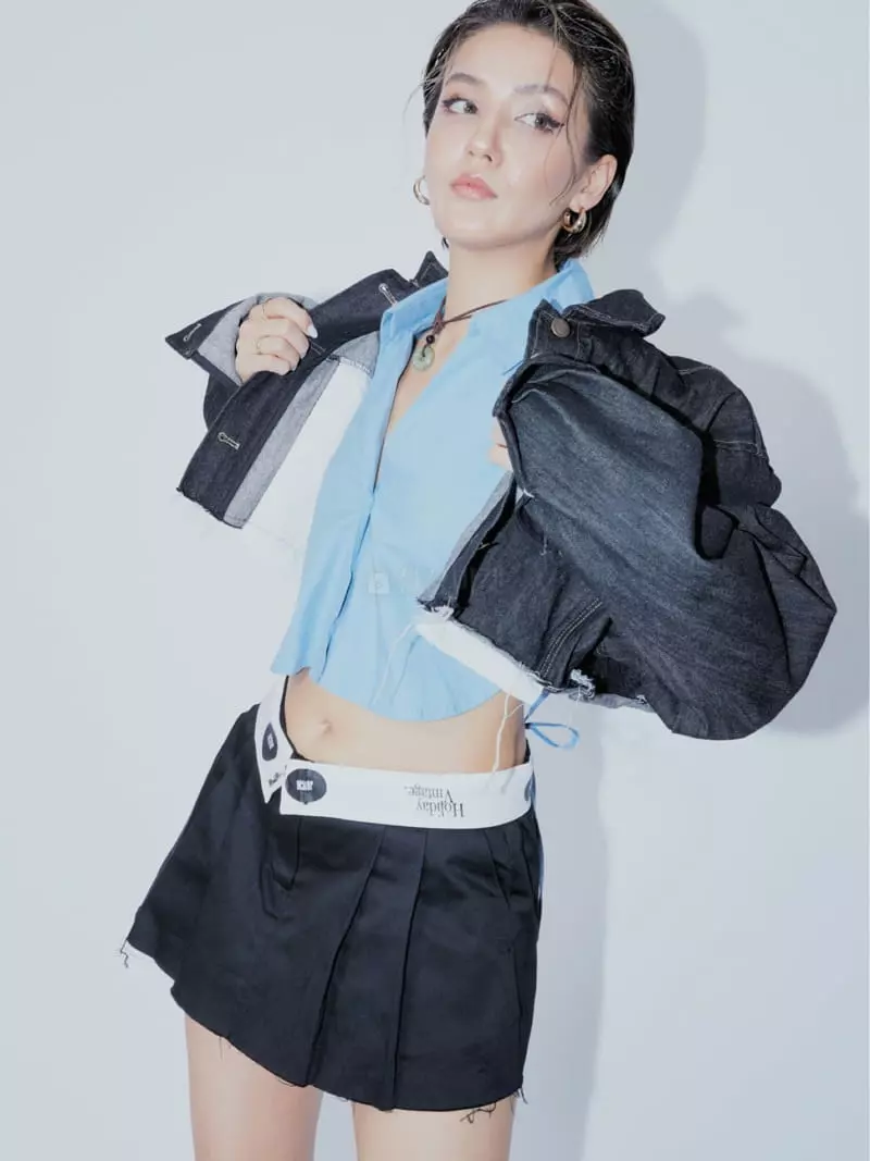 Auver_Fit - Korean Women Fashion - #womensfashion - Denim Crop Jacket - 3