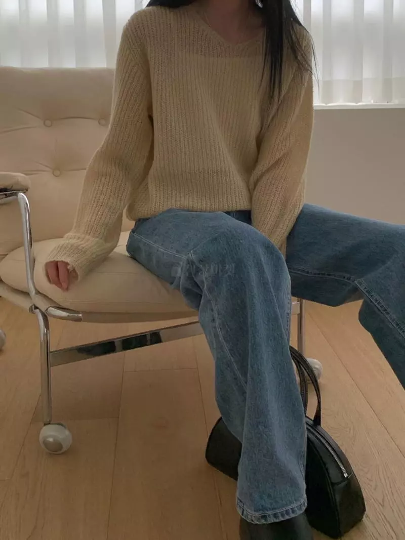 Avecnous - Korean Women Fashion - #shopsmall - V Neck Mohair Knit Tee