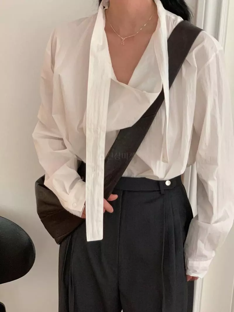 Avecnous - Korean Women Fashion - #thelittlethings - Beat Blouse - 5