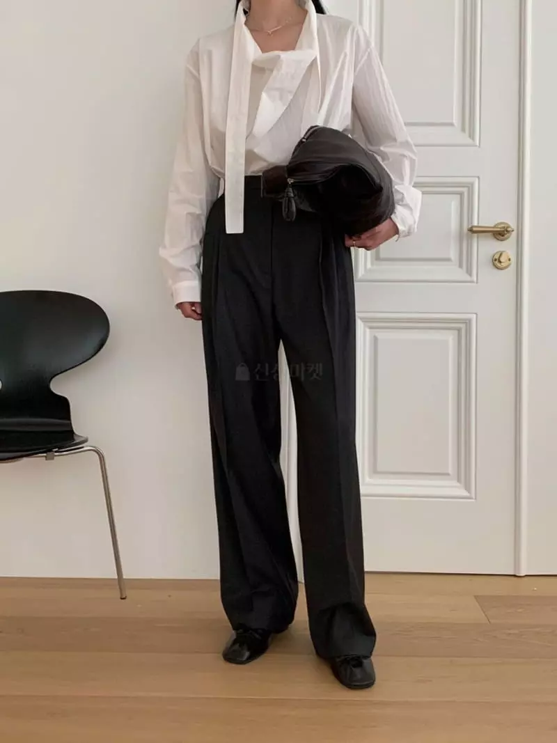 Avecnous - Korean Women Fashion - #womensfashion - Bijou Pants - 8