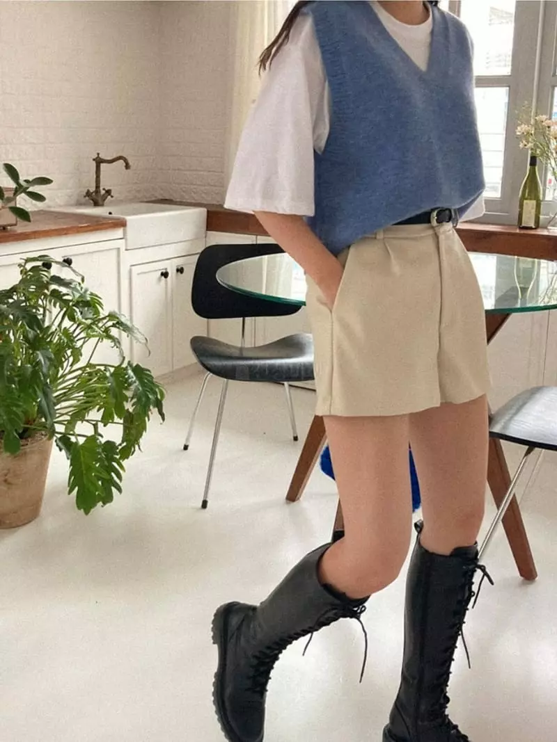 Awesome H - Korean Women Fashion - #momslook - Leather Shorts  - 2