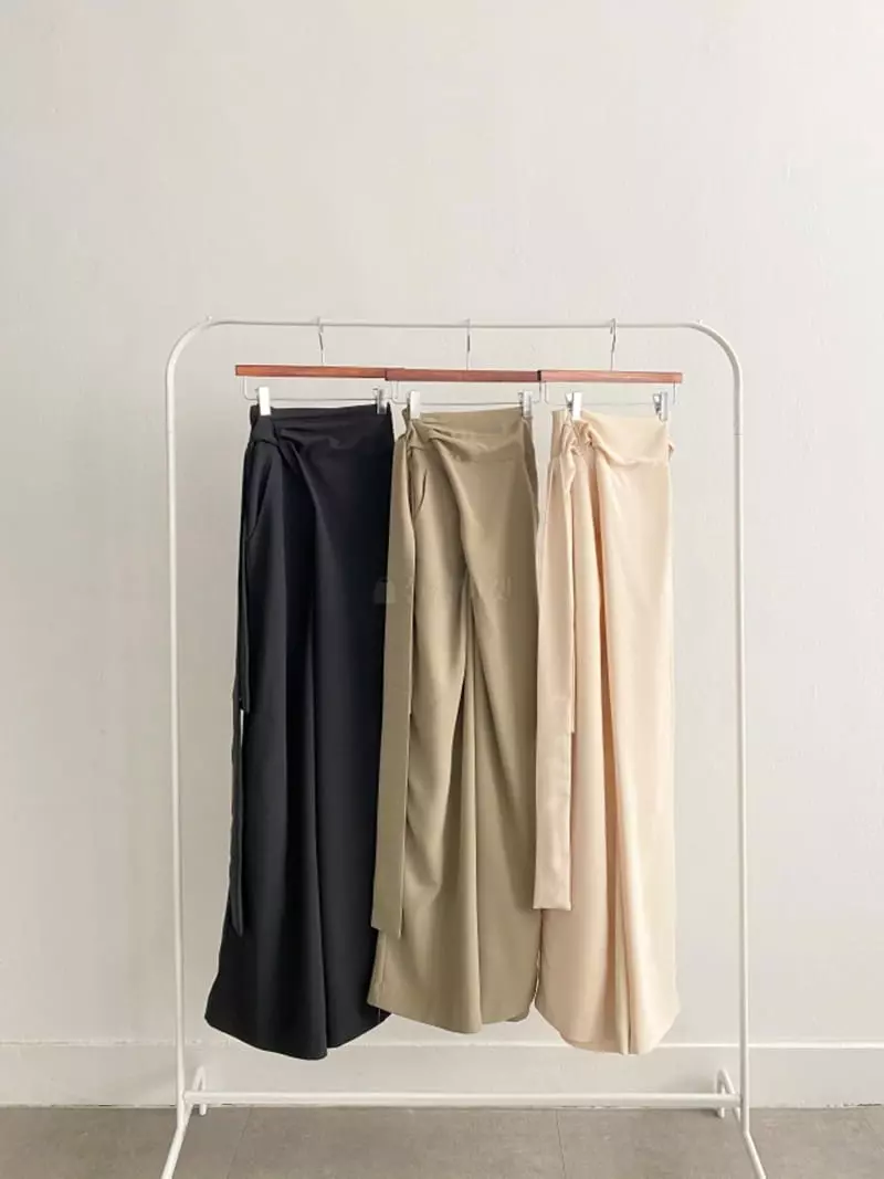 Awesome H - Korean Women Fashion - #momslook - Wide Pants - 12