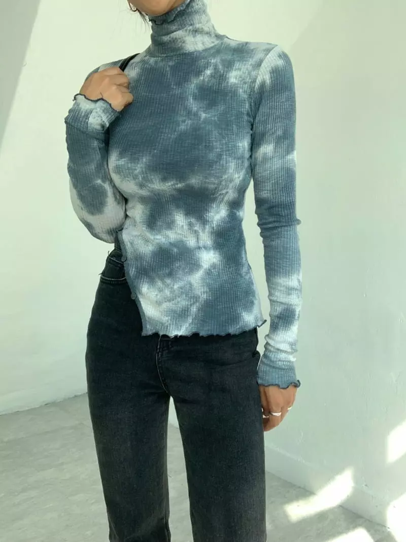 Awesome H - Korean Women Fashion - #restrostyle - Aurora Tee - 3
