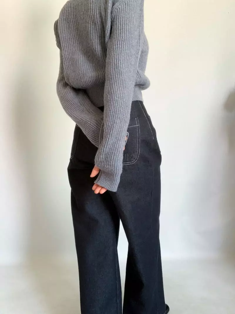 Awesome H - Korean Women Fashion - #womensfashion - Need You Crop Knit Tee - 5