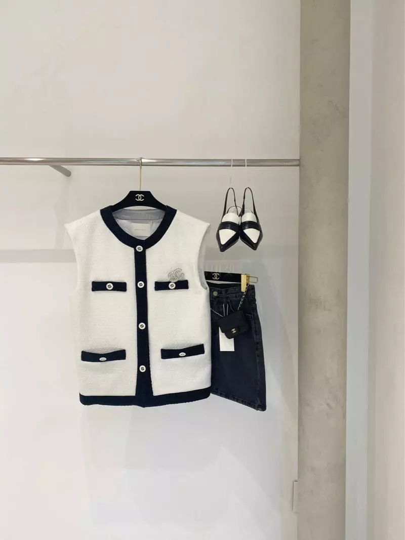 Backstage - Korean Women Fashion - #momslook - Twid Vest - 8