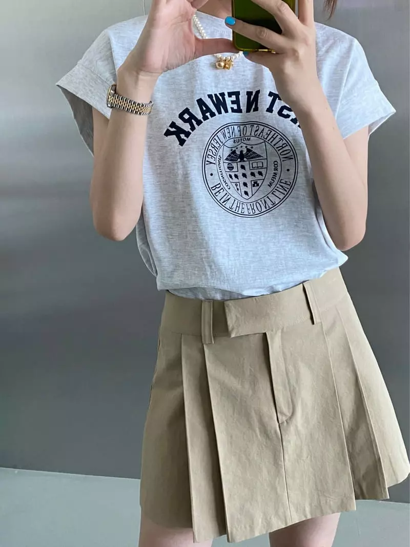 Backstage - Korean Women Fashion - #thelittlethings - Furture Tee