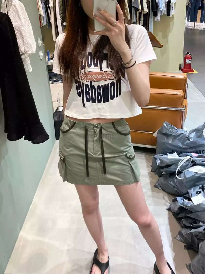 Backstage - Korean Women Fashion - #vintageinspired - Every Tee - 11
