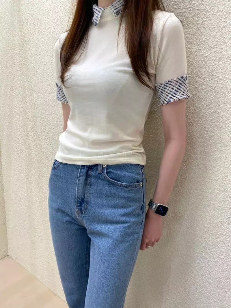 Backstage - Korean Women Fashion - #womensfashion - Emma Twid Tee - 5