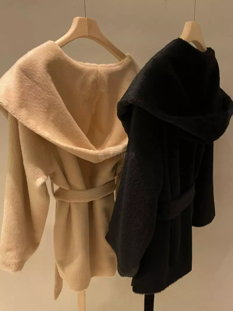 Baie Oud - Korean Women Fashion - #thatsdarling - Alpaca Hoody Wrap Coat