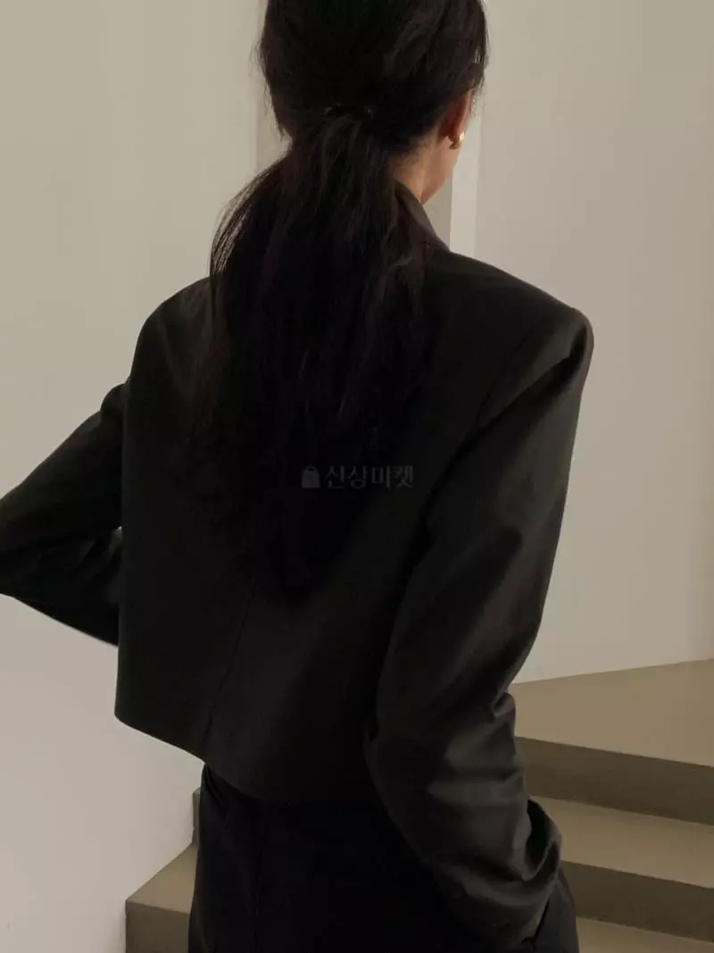 Baie Oud - Korean Women Fashion - #thelittlethings - Collar Hidden Jacket - 6