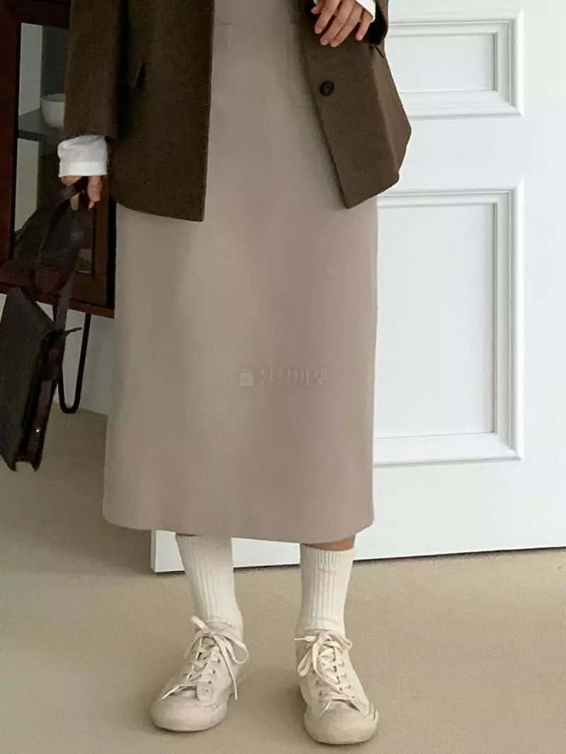 Baking Powder - Korean Women Fashion - #momslook - Rose Herringbone Skirt - 2