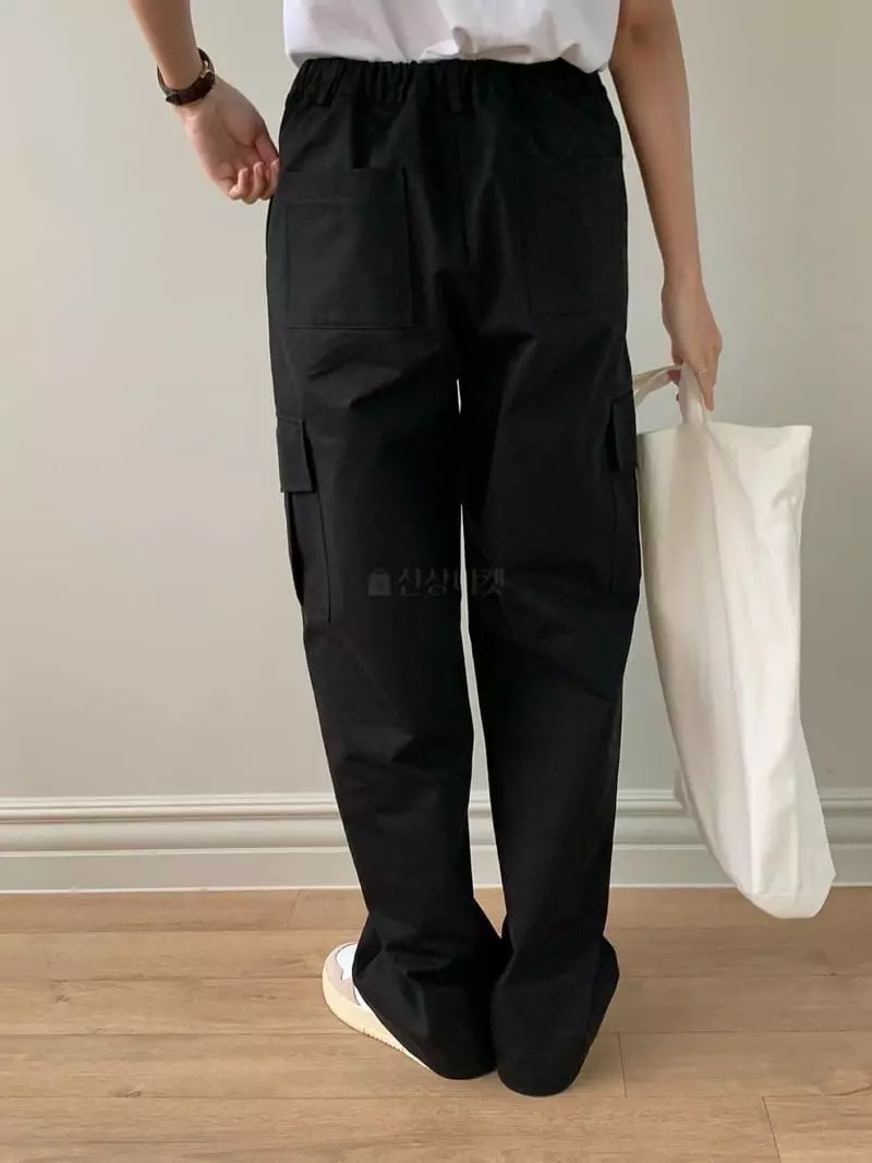 Baking Powder - Korean Women Fashion - #shopsmall - Toy Cargo Pants - 2