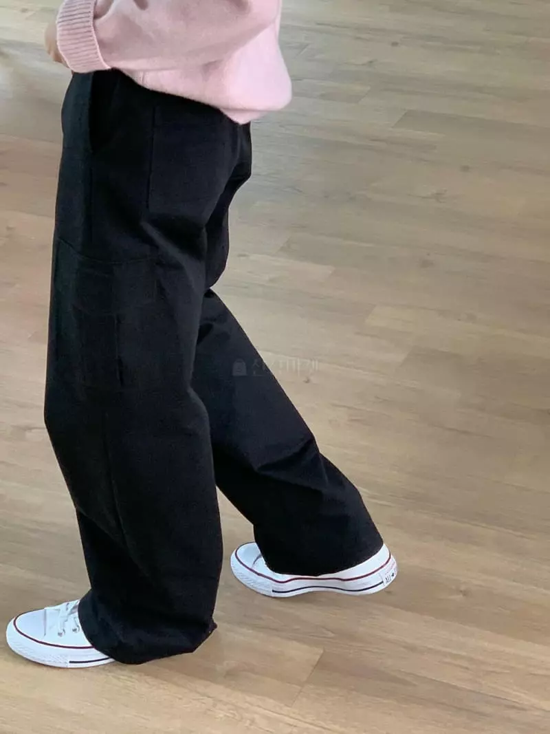 Baking Powder - Korean Women Fashion - #thatsdarling - Toy Cargo Pants - 3