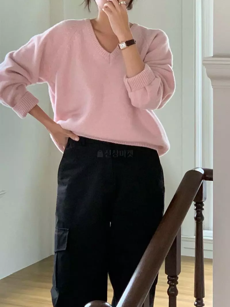 Baking Powder - Korean Women Fashion - #womensfashion - Joy Raglan V Knit Tee - 3