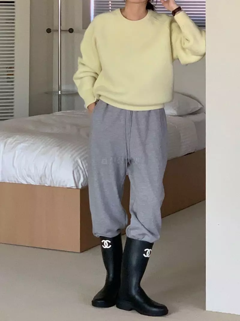 Baking Powder - Korean Women Fashion - #womensfashion - Jenny Cash Twice Knit Tee - 2