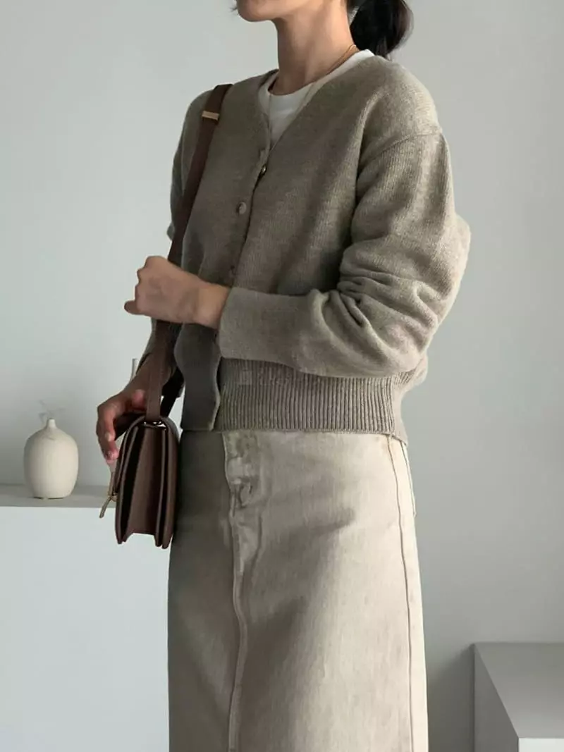 Baribari - Korean Women Fashion - #momslook - Bari V Cardigan - 2