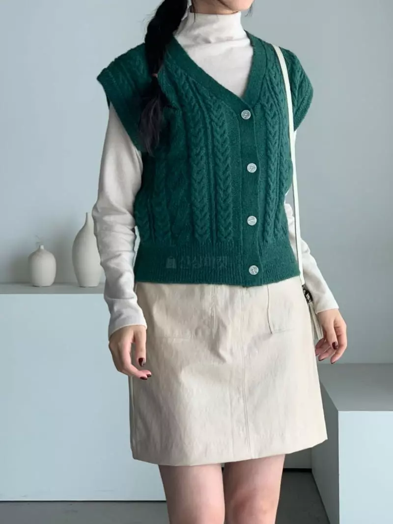 Baribari - Korean Women Fashion - #womensfashion - Sparkle Vest - 10