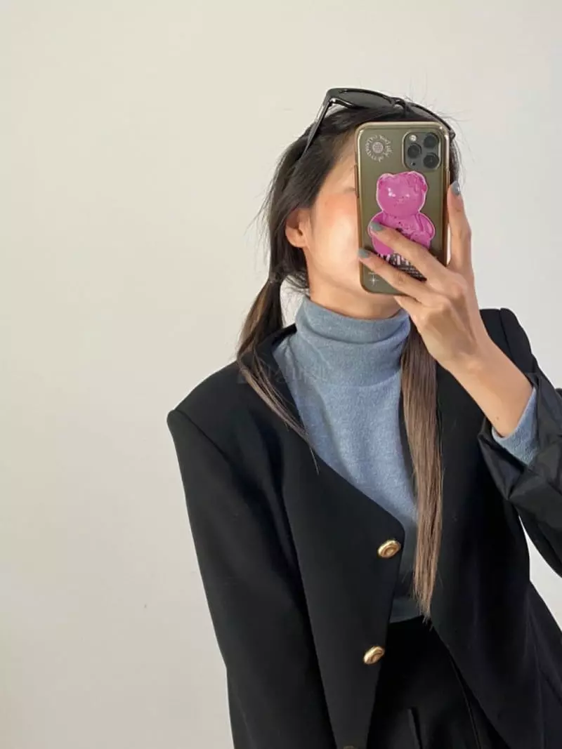 Beaming Seoul - Korean Women Fashion - #momslook - Hugguru Turtleneck Tee