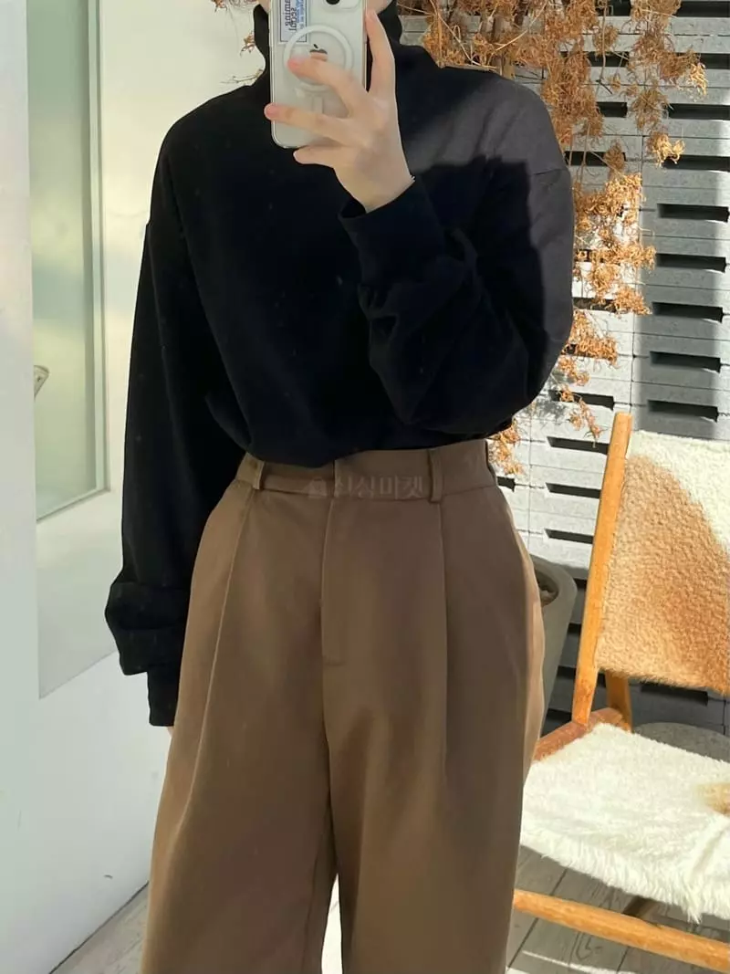 Beaming Seoul - Korean Women Fashion - #momslook - High Neck Fleece Tee