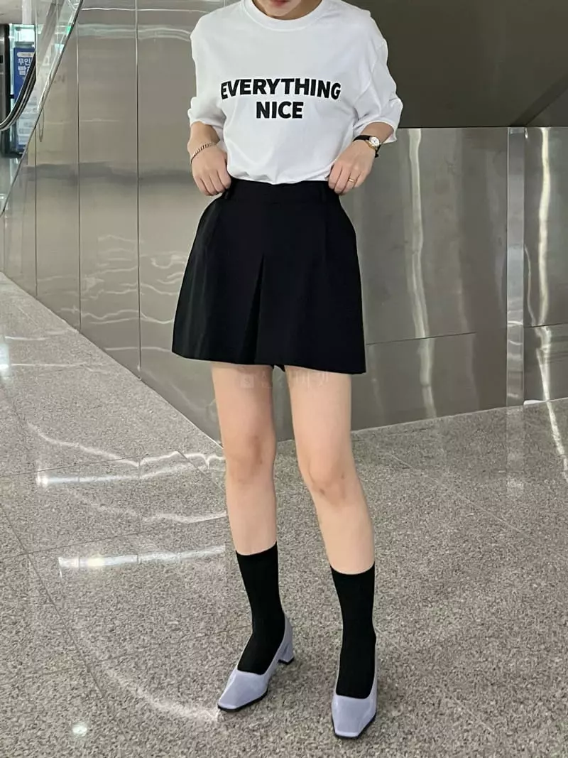 Beaming Seoul - Korean Women Fashion - #momslook - Daddy Skirt Pants - 6