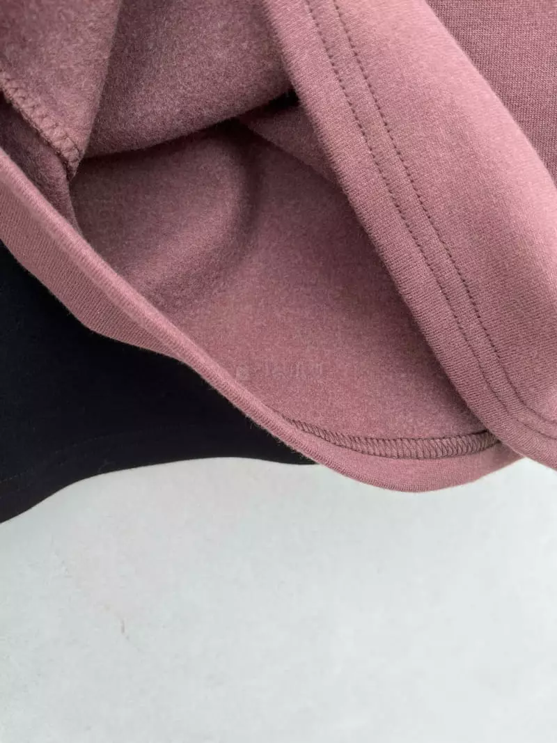 Beaming Seoul - Korean Women Fashion - #momslook - Fleece Crop Tee