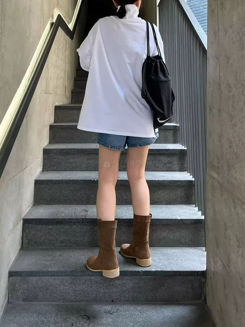 Beaming Seoul - Korean Women Fashion - #restrostyle - High Neck Fleece Tee - 6