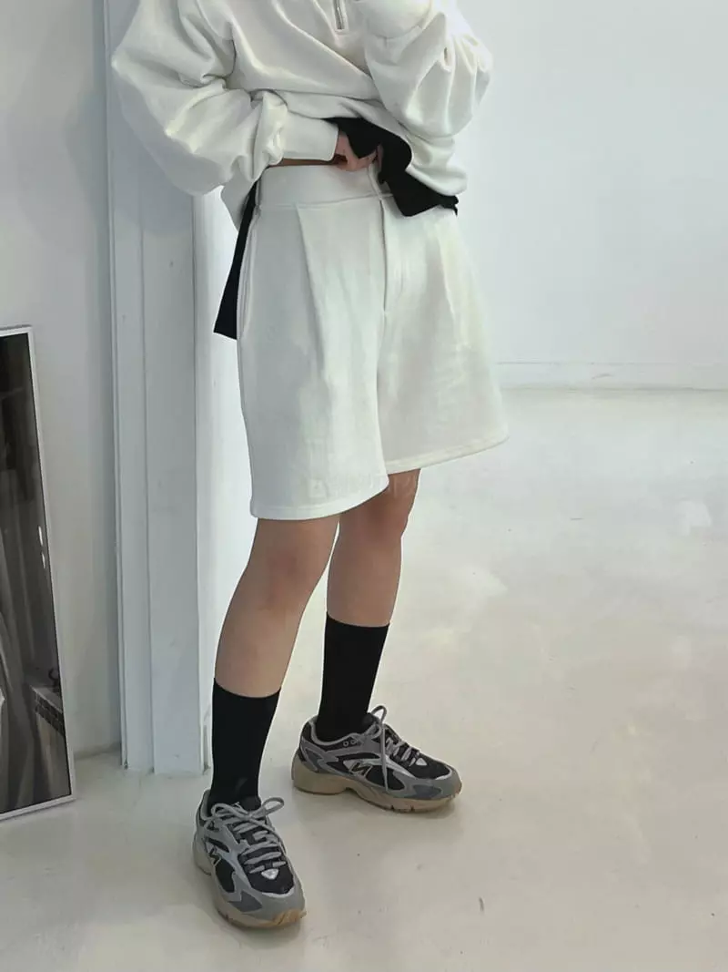 Beaming Seoul - Korean Women Fashion - #momslook - Beaming Shorts - 4