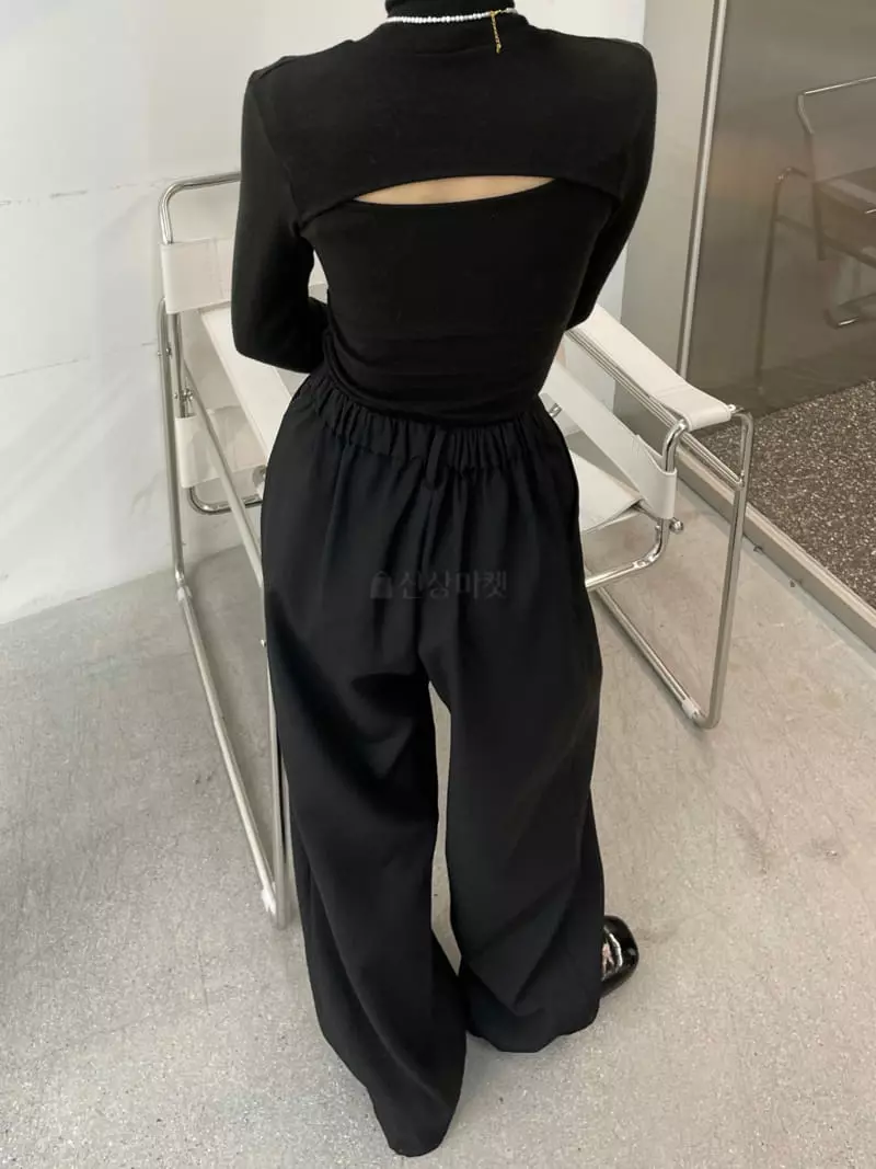 Beaming Seoul - Korean Women Fashion - #momslook - Back Slit Warmer Turtleneck Tee - 4