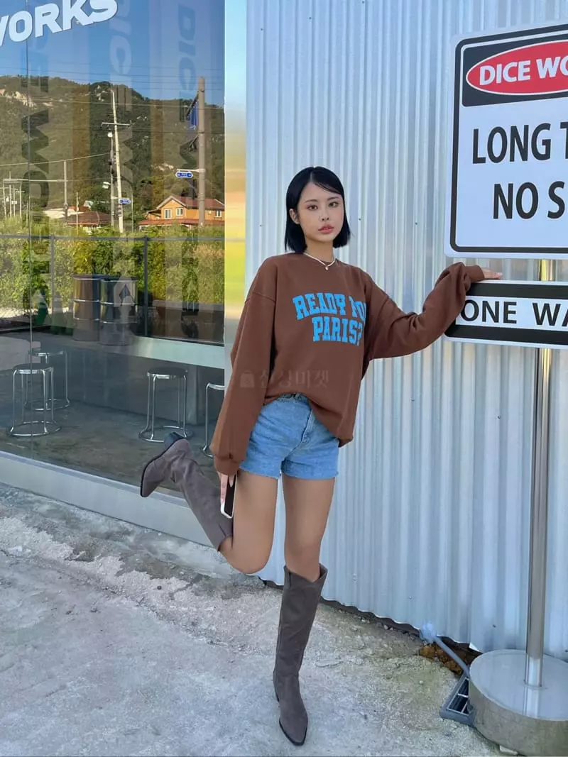 Betone - Korean Women Fashion - #momslook - New York Sweatshirt - 3