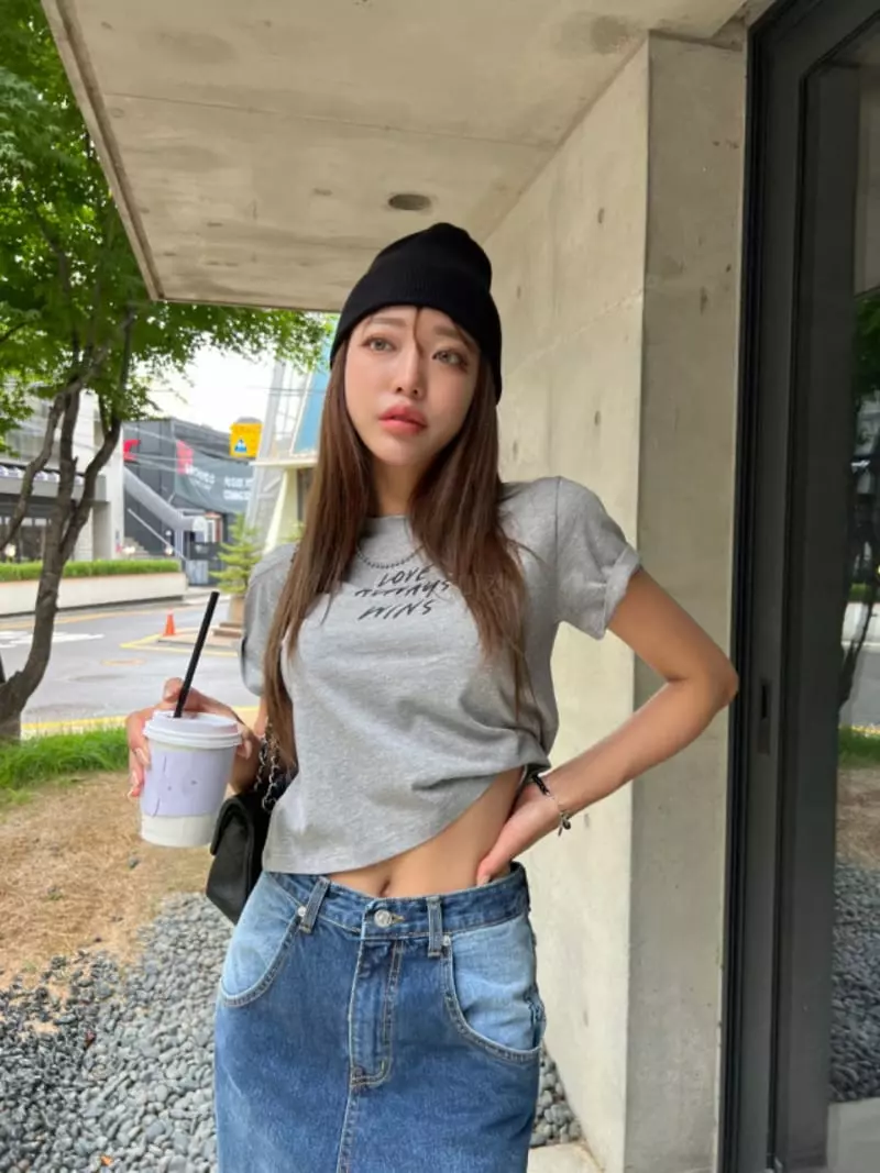 Betone - Korean Women Fashion - #momslook - Love Crop Tee - 2